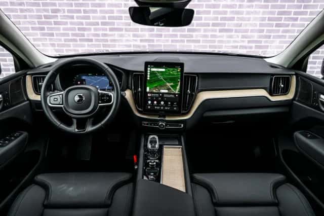 Volvo XC60 (2026) thumbnail 5