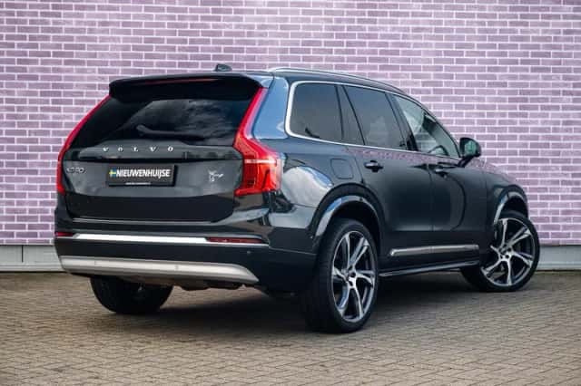 Volvo XC90 (2021) thumbnail 4