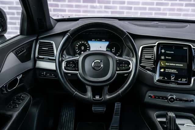 Volvo XC90 (2020) thumbnail 5