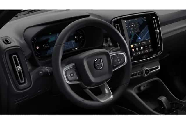 Volvo EX40 (2026) thumbnail 3