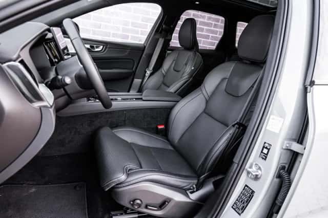 Volvo XC60 (2026) thumbnail 6