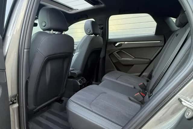 Audi Q3 Sportback (2023) thumbnail 6