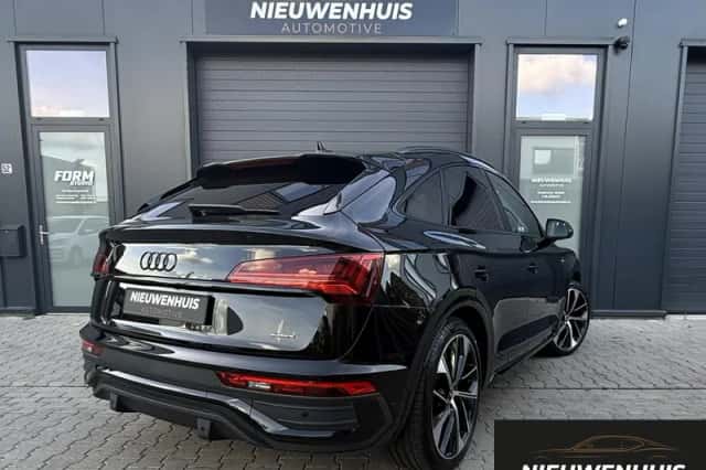 Audi Q5 Sportback (2023) thumbnail 2