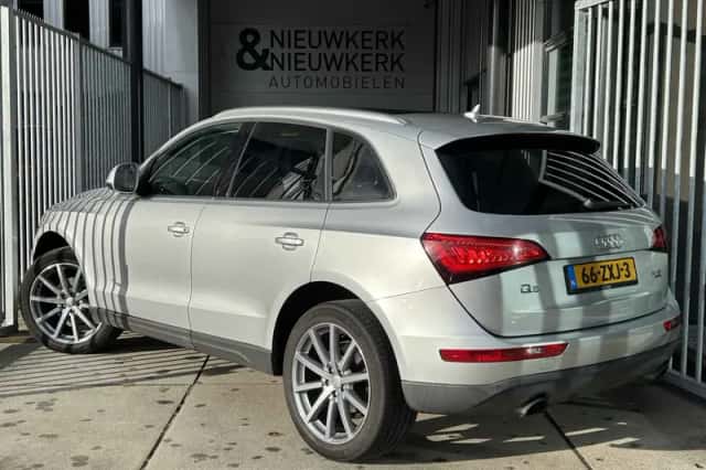 Audi Q5 (2013) thumbnail 4