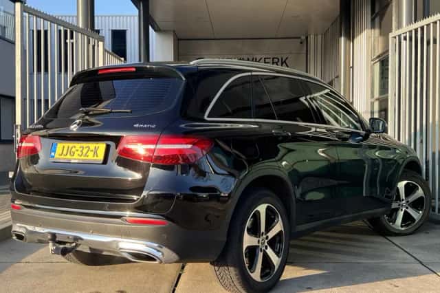 Mercedes-Benz GLC-Klasse (2018) thumbnail 2