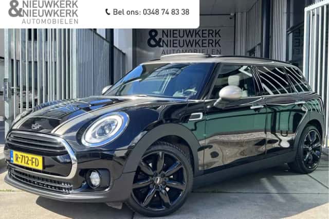 MINI Clubman (2019) thumbnail 1