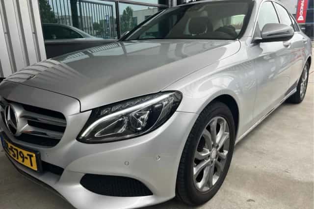 Mercedes-Benz C-Klasse (2016) thumbnail 5