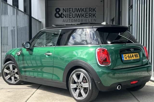 MINI Cooper (2019) thumbnail 4