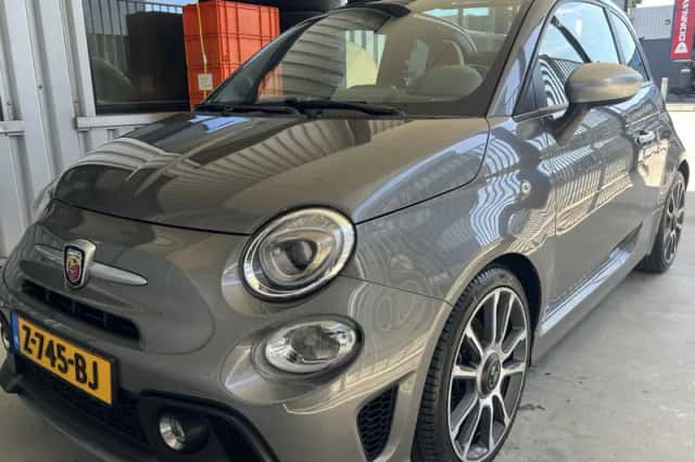 Fiat 500 (2019) thumbnail 5