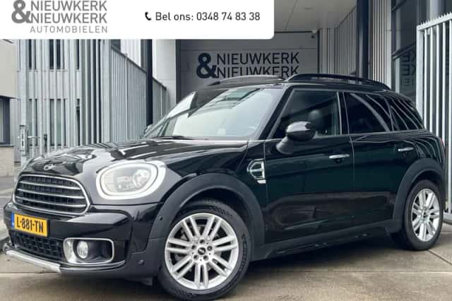 MINI Countryman (2019) thumbnail 1