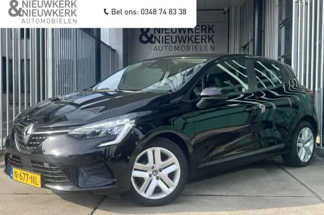 Renault Clio (2021) thumbnail 1