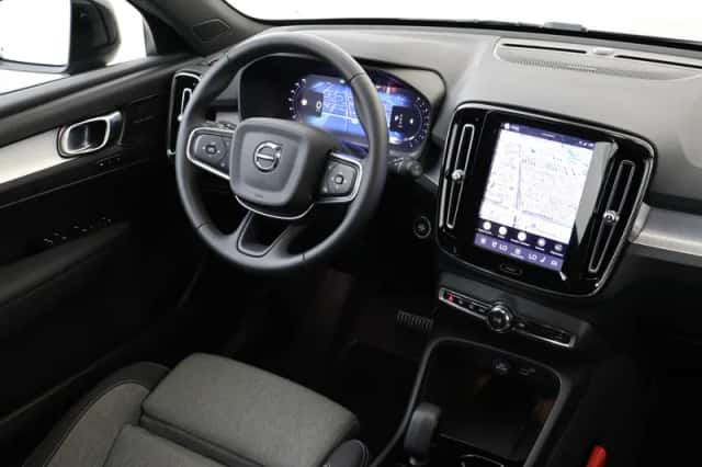 Volvo XC40 (2026) thumbnail 5