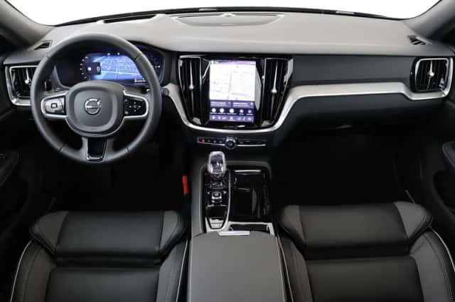 Volvo V60 (2026) thumbnail 3