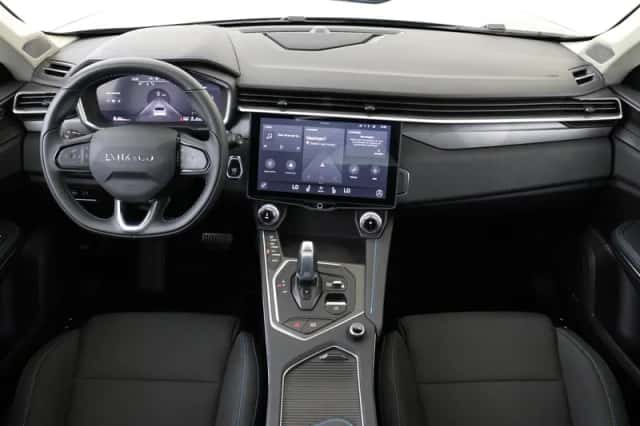 Lynk & Co 01 (2023) thumbnail 3