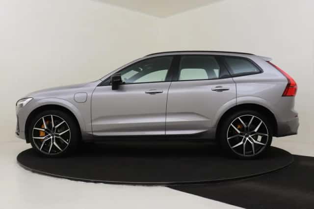 Volvo XC60 (2025) thumbnail 6