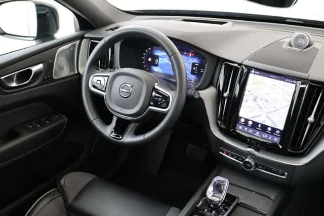 Volvo XC60 (2025) thumbnail 5