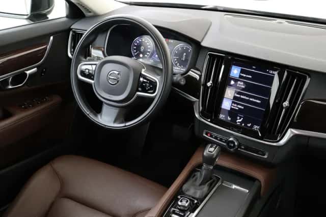 Volvo V90 (2019) thumbnail 5