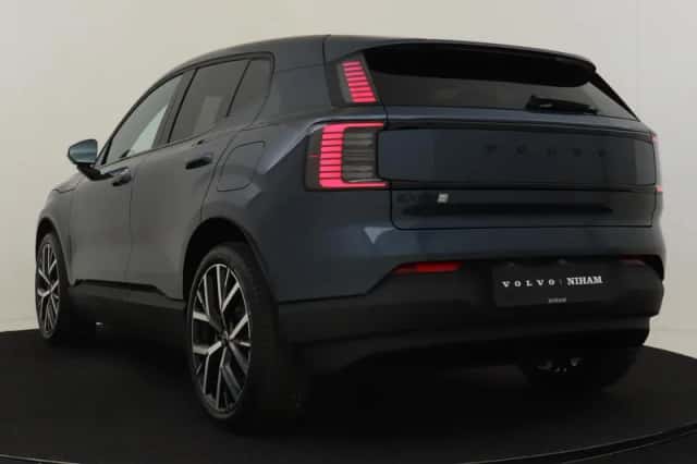 Volvo EX30 (2026) thumbnail 4