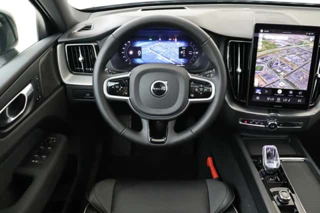 Volvo XC60 (2026) thumbnail 1