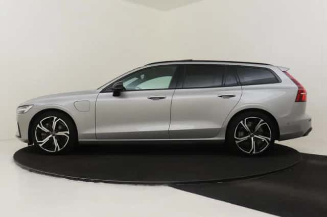 Volvo V60 (2025) thumbnail 6