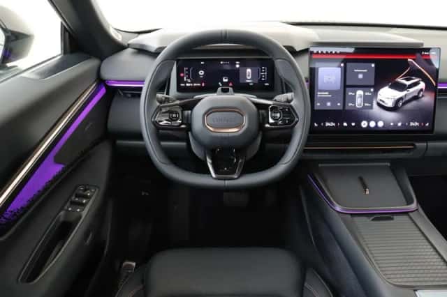 Lynk & Co 08 (2026) thumbnail 2