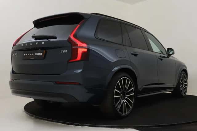 Volvo XC90 (2026) thumbnail 2
