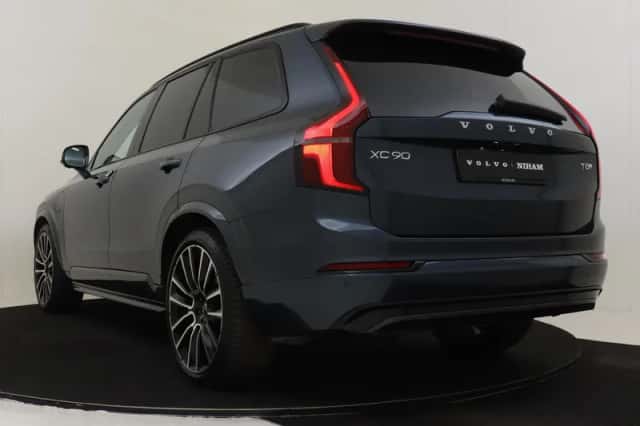 Volvo XC90 (2026) thumbnail 4