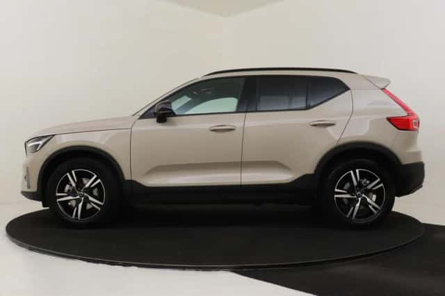 Volvo XC40 (2026) thumbnail 6