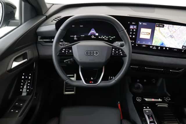 Audi Q6 e-tron Sportback (2025) thumbnail 1