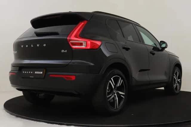 Volvo XC40 (2026) thumbnail 2