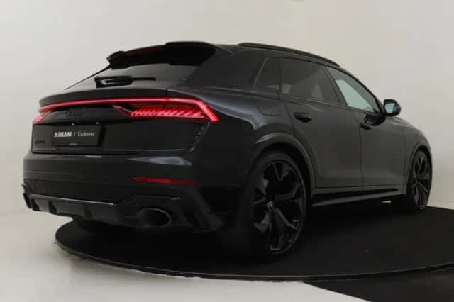 Audi Q8 (2021) thumbnail 2