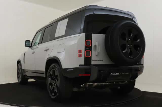 Land Rover Defender (2026) thumbnail 5