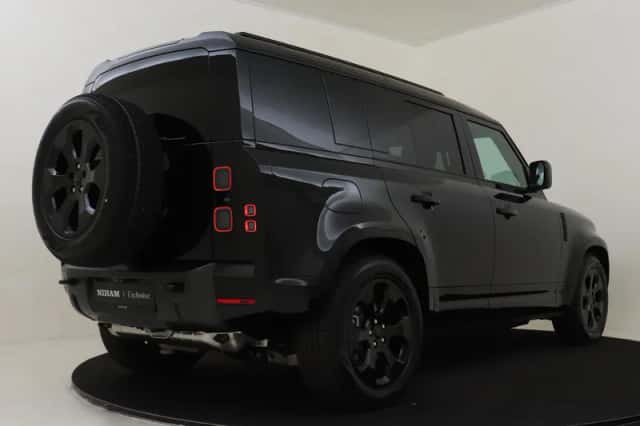 Land Rover Defender (2026) thumbnail 3