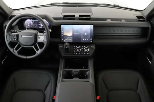 Land Rover Defender (2026) thumbnail 4