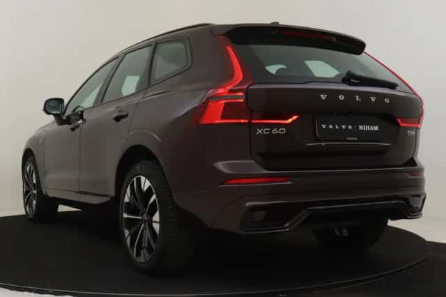Volvo XC60 (2025) thumbnail 4