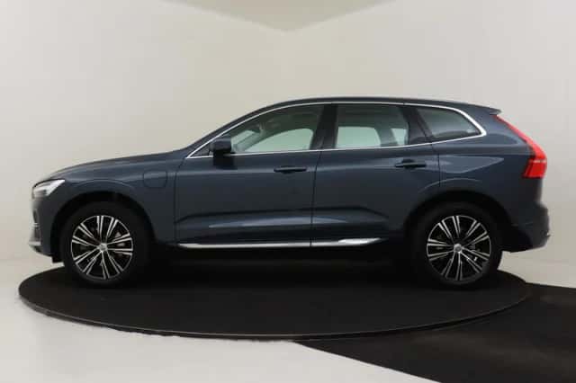 Volvo XC60 (2021) thumbnail 6