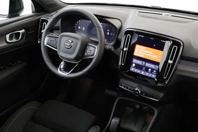 Volvo EX40 (2026) thumbnail 6