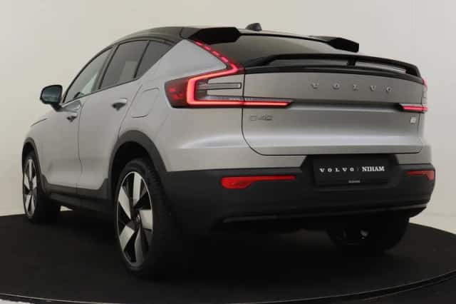 Volvo C40 (2022) thumbnail 4