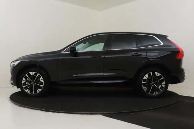 Volvo XC60 (2025) thumbnail 6