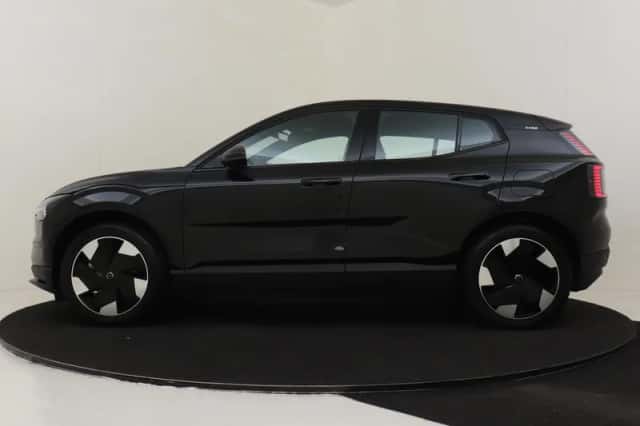 Volvo EX30 (2025) thumbnail 5