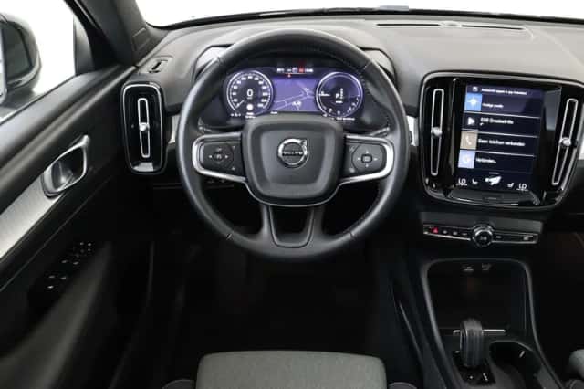 Volvo XC40 (2021) thumbnail 1