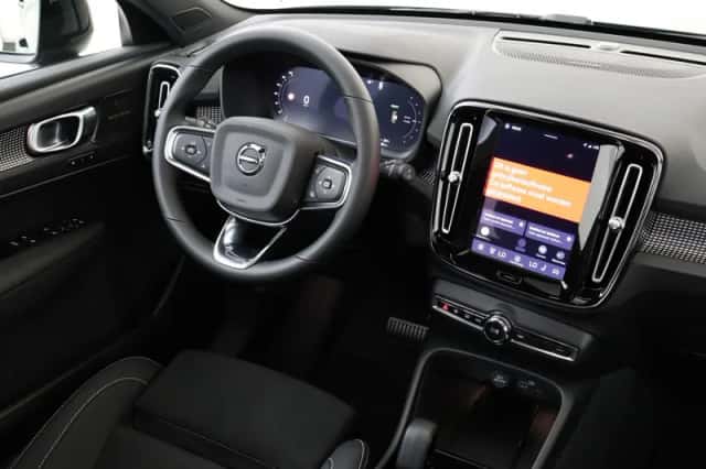 Volvo EX40 (2026) thumbnail 5