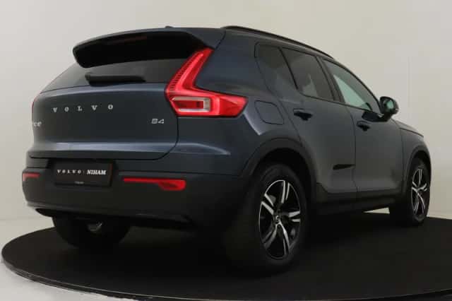 Volvo XC40 (2026) thumbnail 2