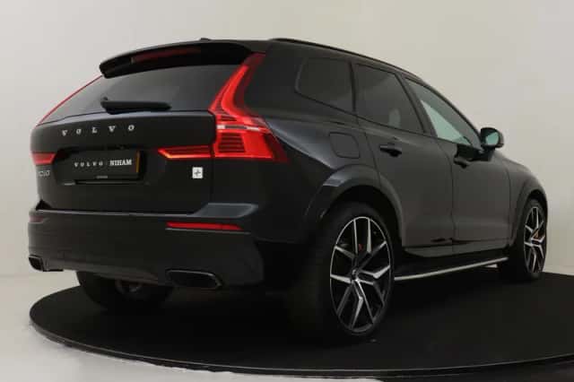 Volvo XC60 (2020) thumbnail 2