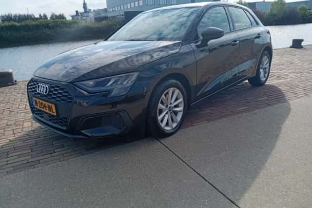 Audi A3 (2021) thumbnail 1