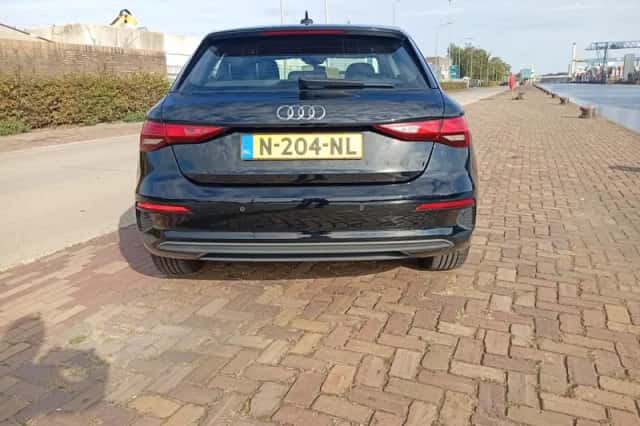 Audi A3 (2021) thumbnail 4