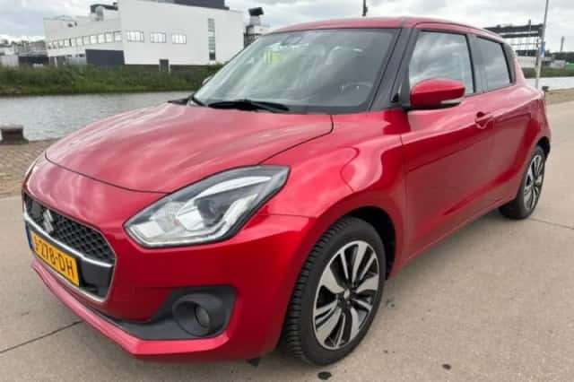 Suzuki Swift (2020) thumbnail 3