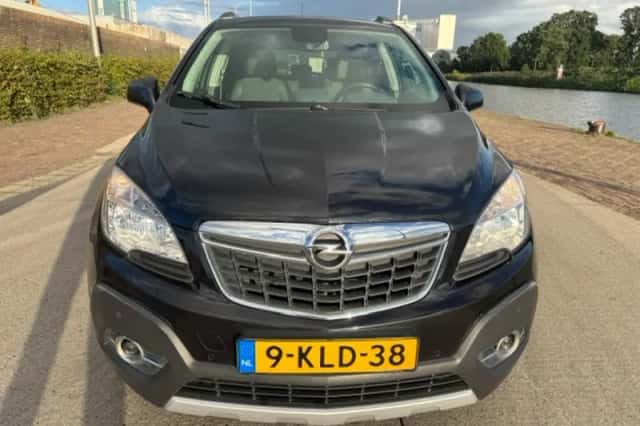 Opel Mokka (2013) thumbnail 2