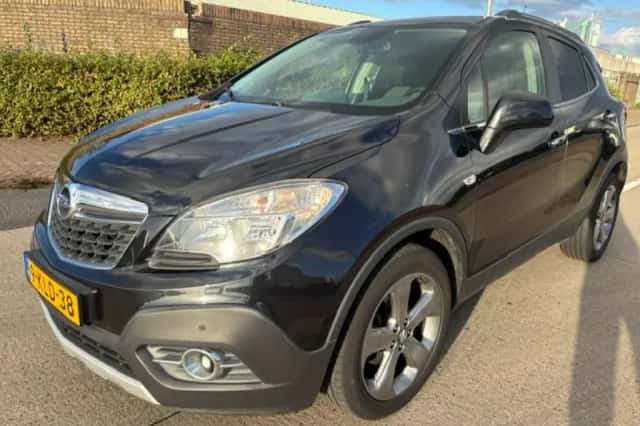 Opel Mokka (2013) thumbnail 3
