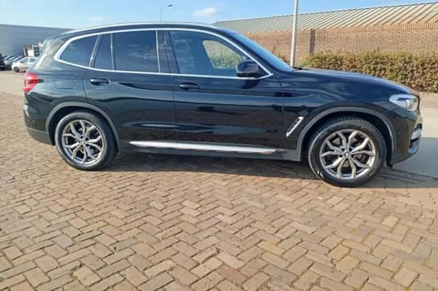 BMW X3 (2019) thumbnail 4